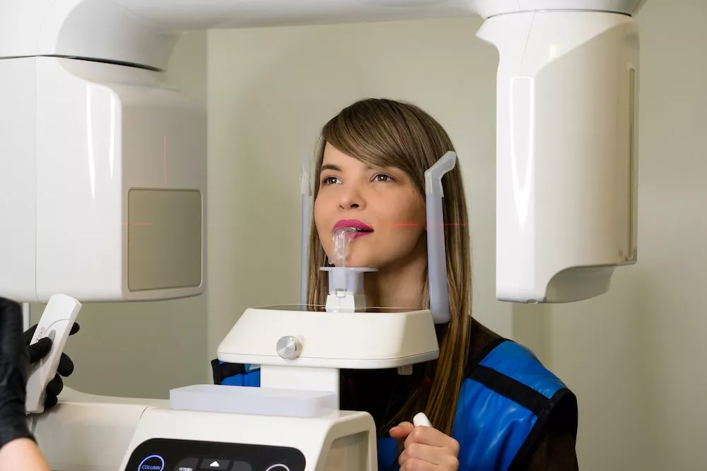 DVT-Röntgen Sirona XG 3D